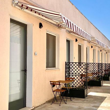 B&B Costa Azzurra ポルト・チェザーレオ エクステリア 写真